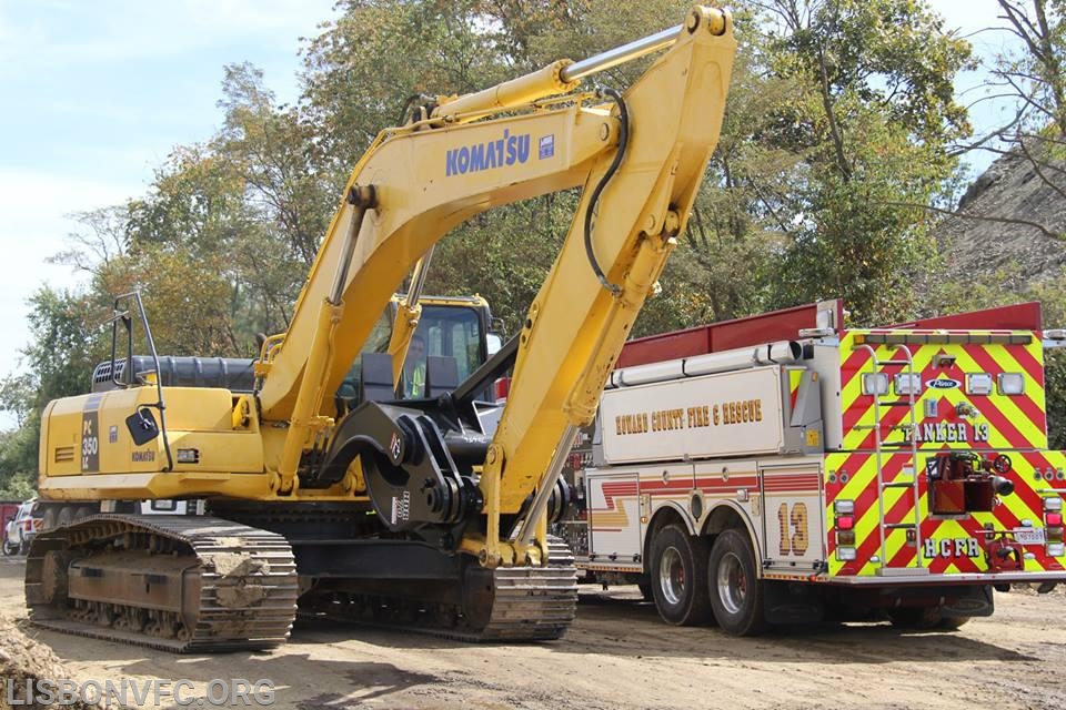 9/26/2013 Large Mulch Fire Kabik Ct.