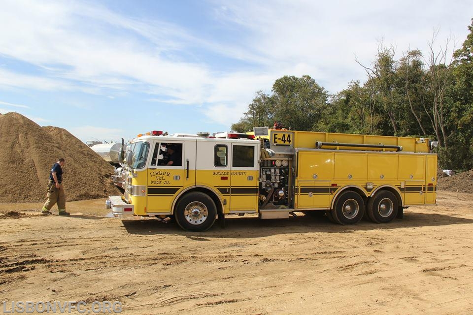 9/26/2013 Large Mulch Fire Kabik Ct.