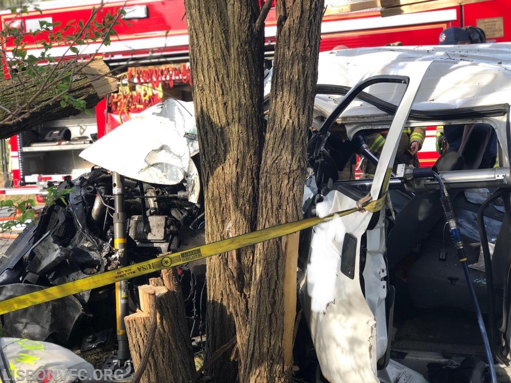 4/16/2019 MVC with Entrapment 3800 Block Mt. Airy Drive (The Shock Trauma Go Team responded to this incident)