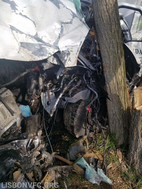 4/16/2019 MVC with Entrapment 3800 Block Mt. Airy Drive (The Shock Trauma Go Team responded to this incident)