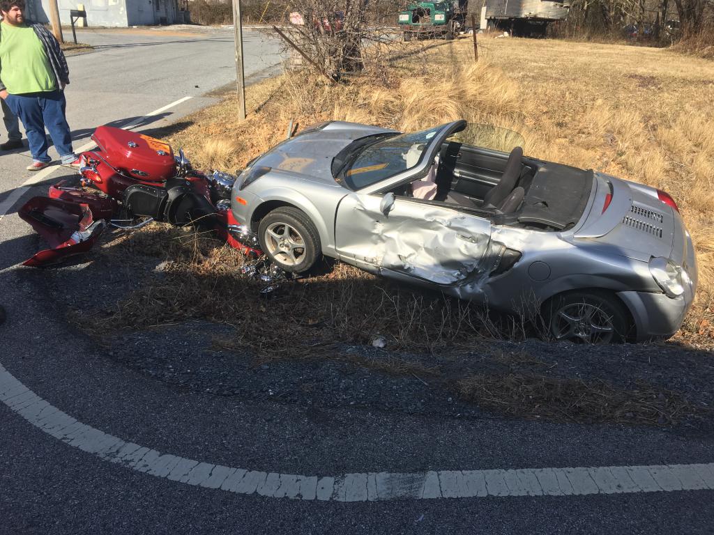 2/17/2017 MVC Rt 144 at Long Corner Rd