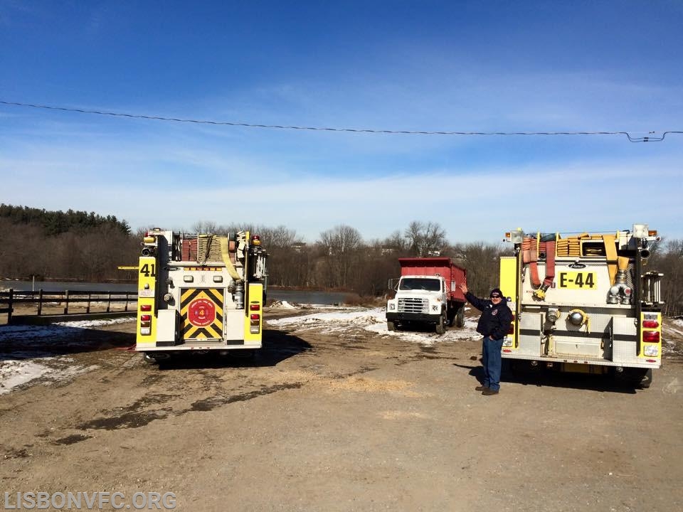 1/11/2015 E41 and ET44 on a skid loader fire on A.E. Mullinix Rd