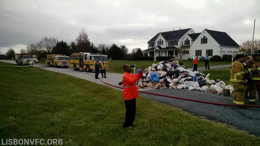 11/19/2015 Trash Truck Fire on Chessie Crossing Way