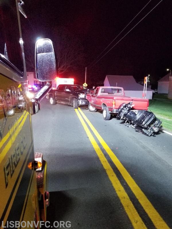 4/14/2018 MVC involving a Motorcycle on Woodbine Rd at Gillis Falls Rd